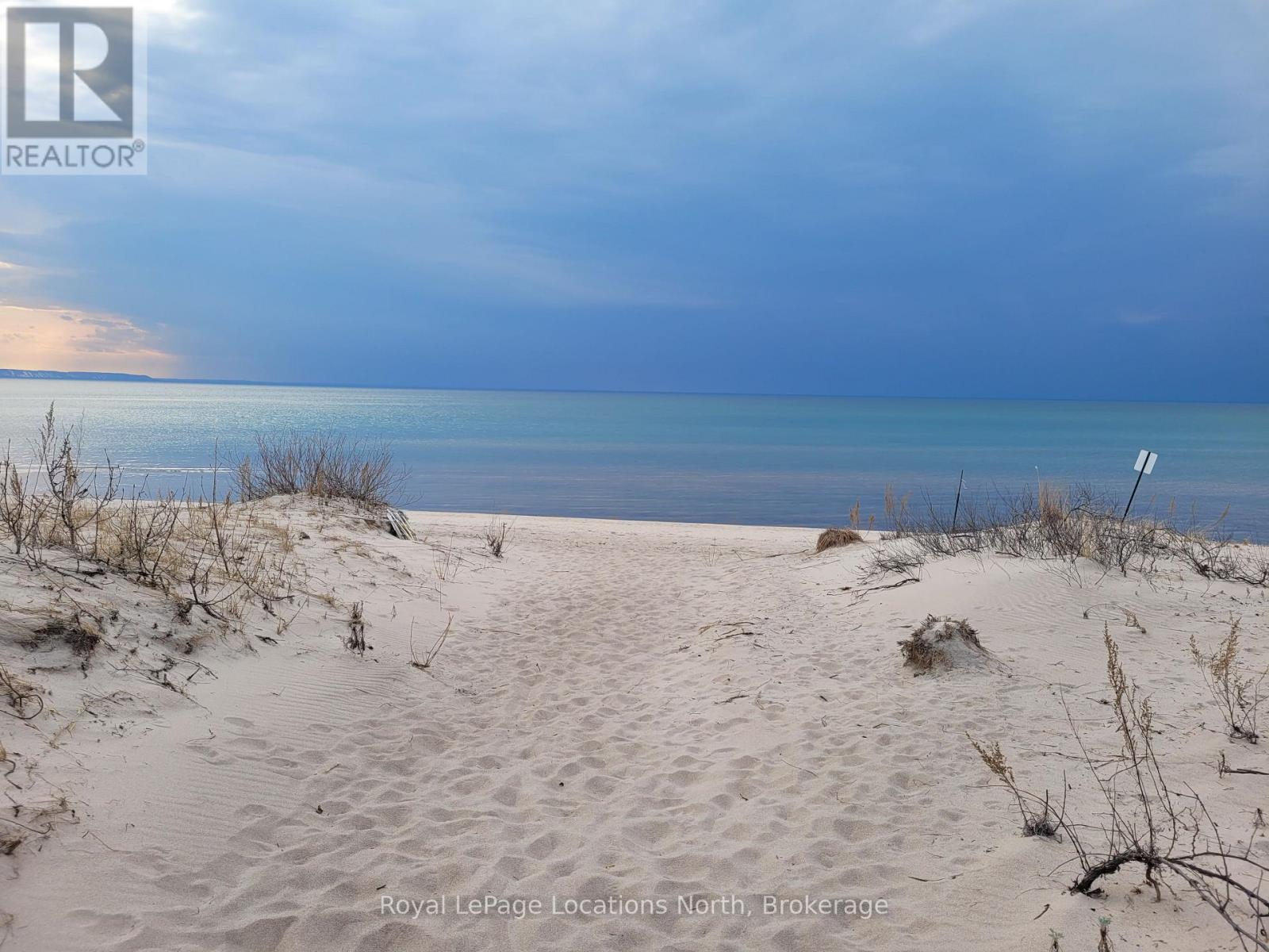 Lot 17 Ronald Avenue, Tiny, Ontario  L0L 1P1 - Photo 4 - S12429816