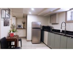 LOWER - 33 JULIET CRESCENT, Toronto, Ontario