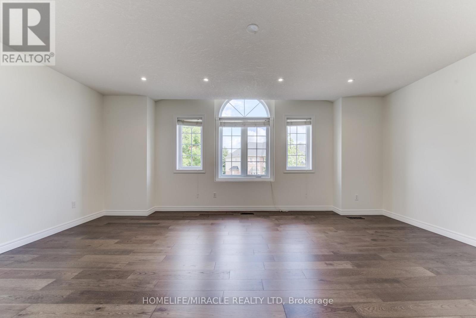 124 Winding Wood Crescent, Kitchener, Ontario  N2P 2L7 - Photo 28 - X12427496