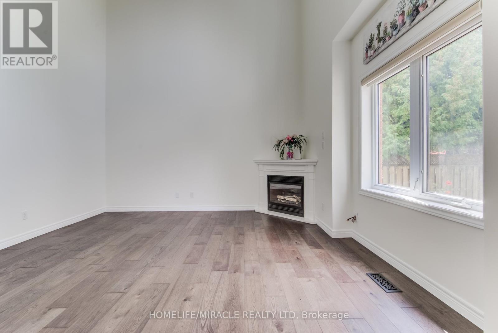 124 Winding Wood Crescent, Kitchener, Ontario  N2P 2L7 - Photo 15 - X12427496
