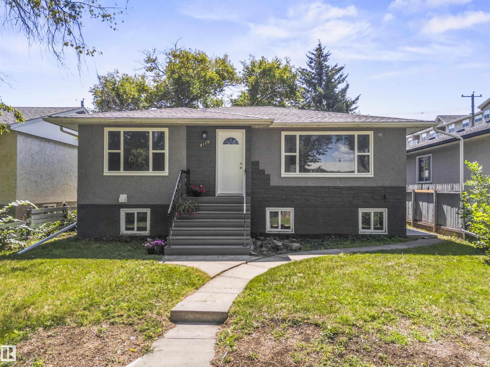 8125 84 AV NW, Edmonton, Alberta