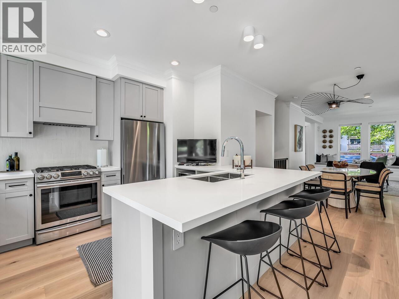 1664 St.georges Avenue, North Vancouver, British Columbia  V7L 3J7 - Photo 21 - R3050886