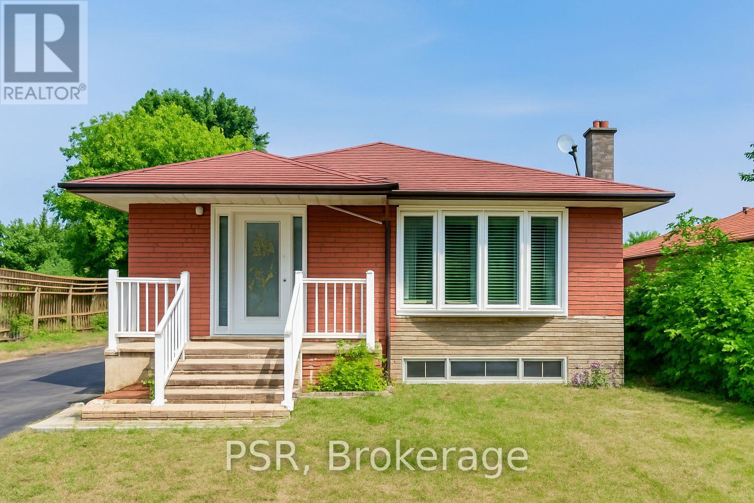 7 WILLSTEVEN DRIVE, Toronto, Ontario