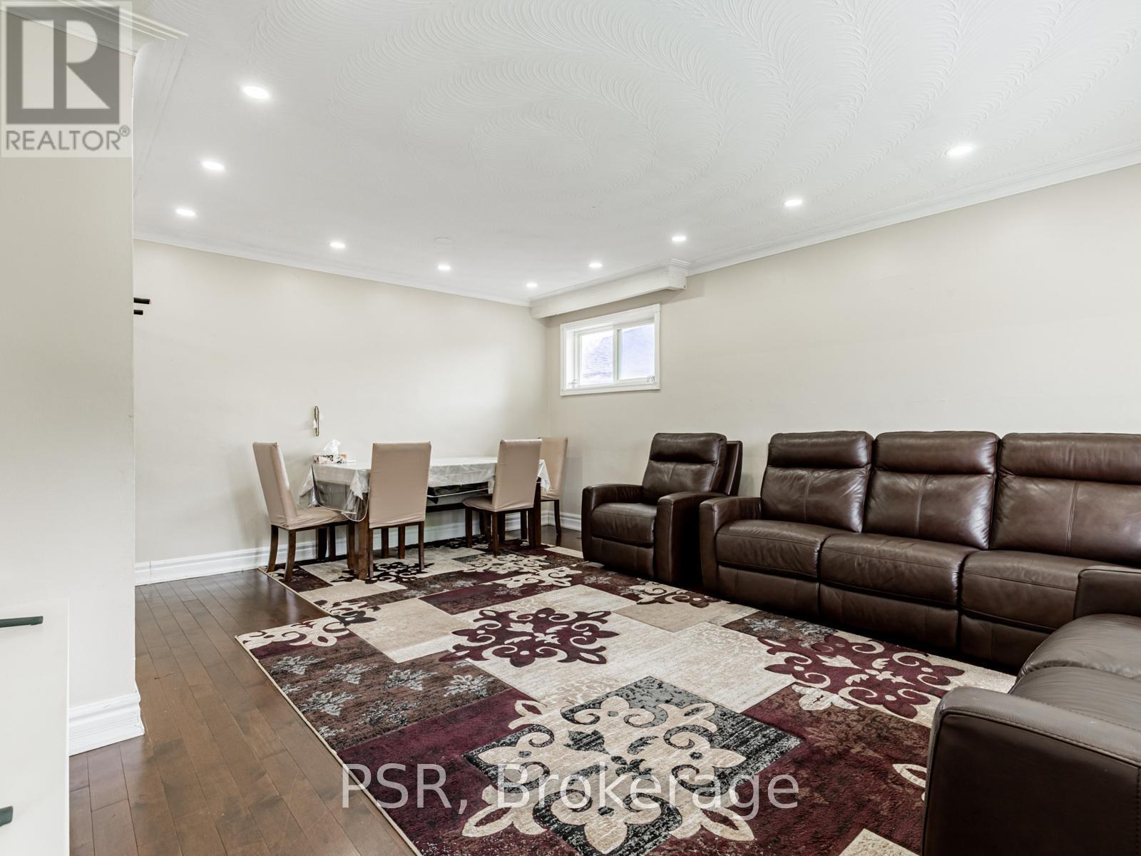 7 Willsteven Drive, Toronto, Ontario  M1G 1C5 - Photo 5 - E12429992