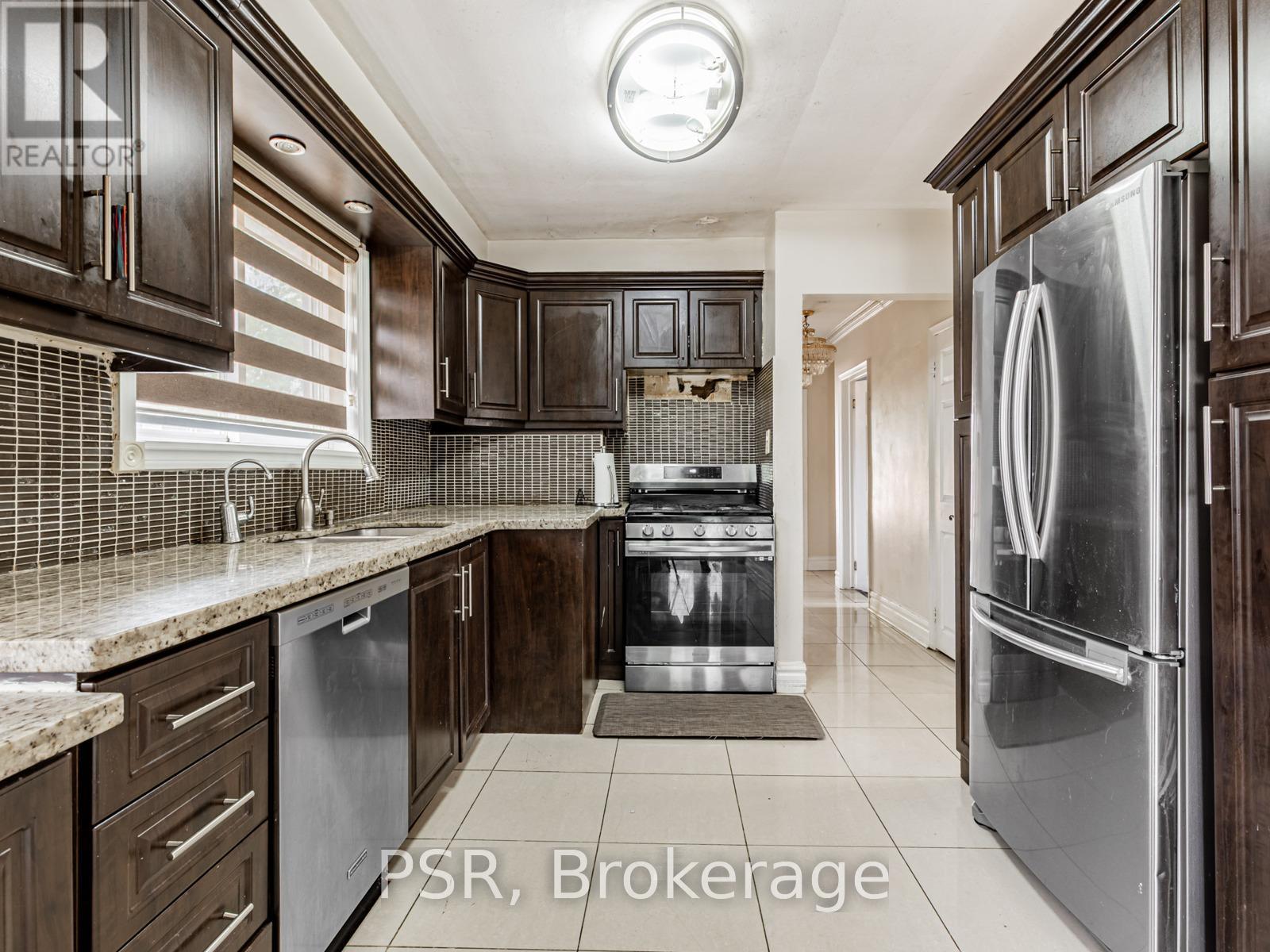 7 Willsteven Drive, Toronto, Ontario  M1G 1C5 - Photo 9 - E12429992