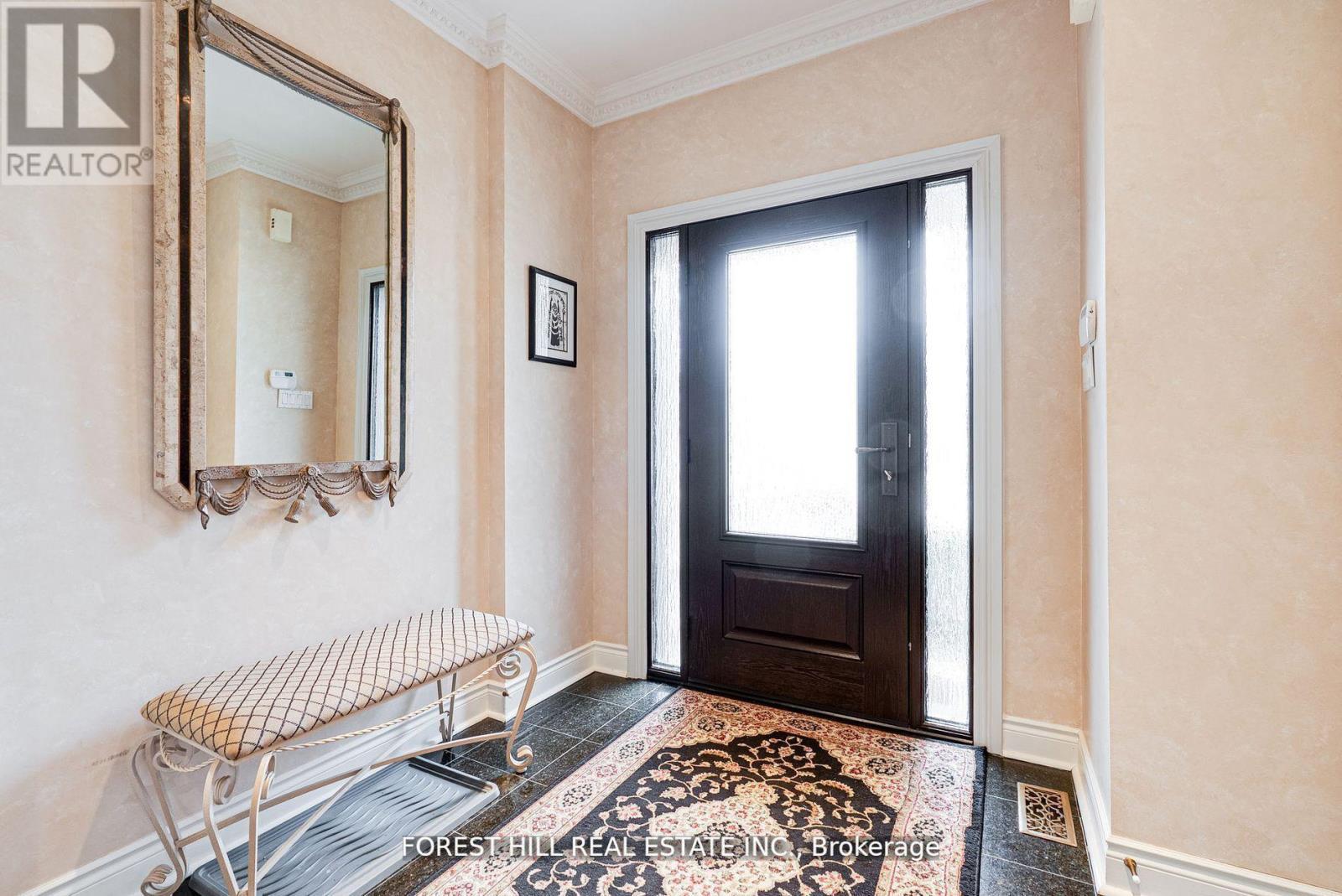 66 Sanibel Crescent, Vaughan, Ontario  L4J 8K7 - Photo 7 - N12429981