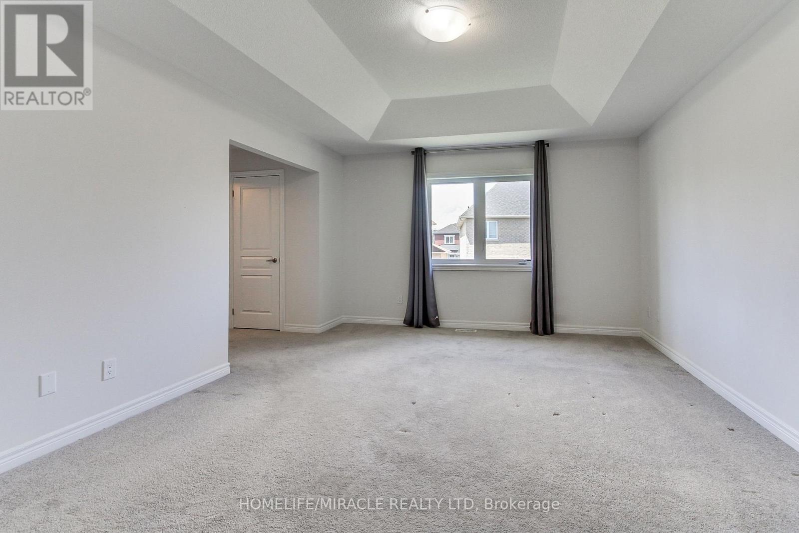 992 Green Street, Innisfil, Ontario  L0L 1W0 - Photo 25 - N12429985
