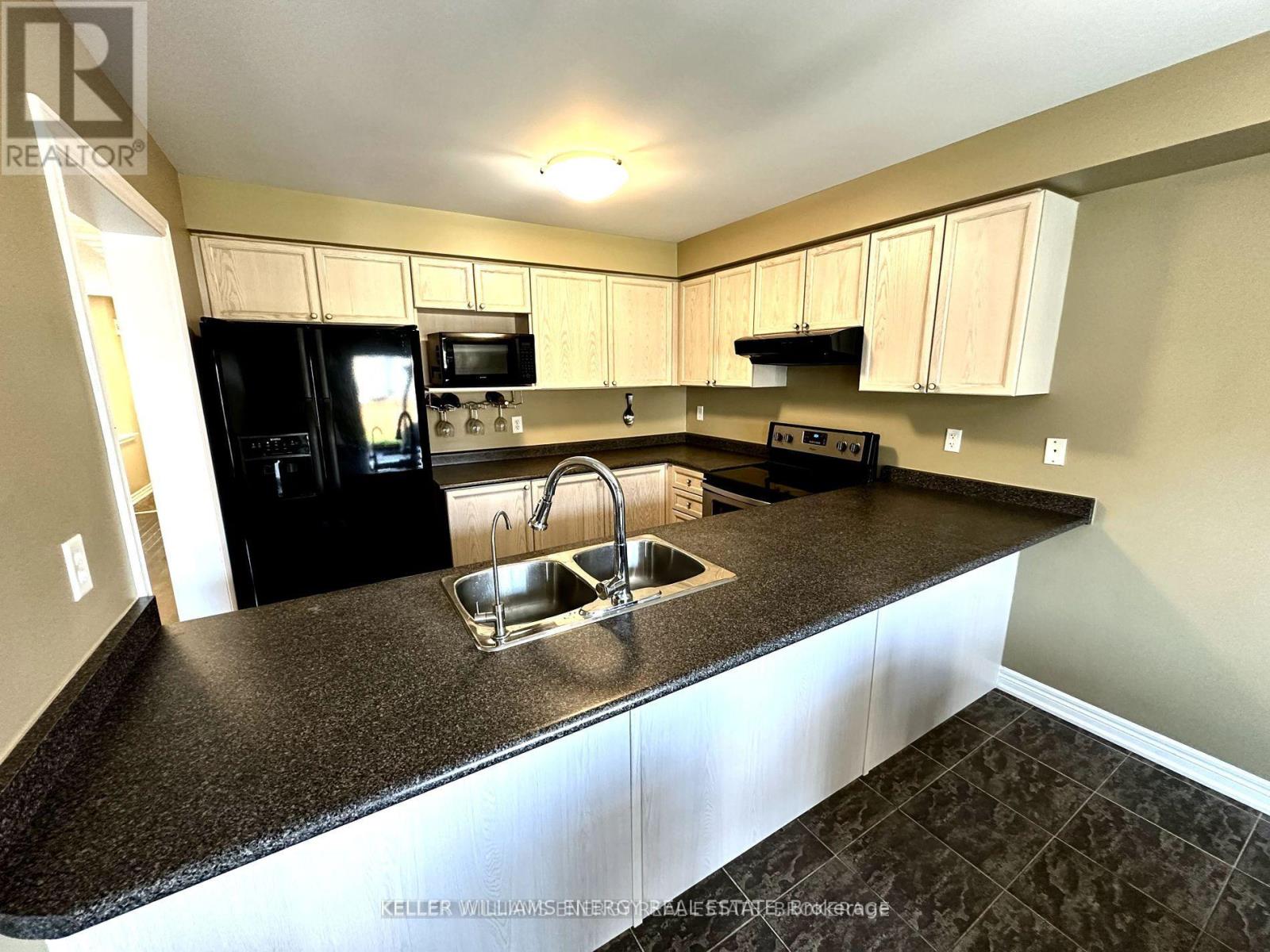 1733 Yardley Street, Oshawa, Ontario  L1K 0B4 - Photo 7 - E12430025