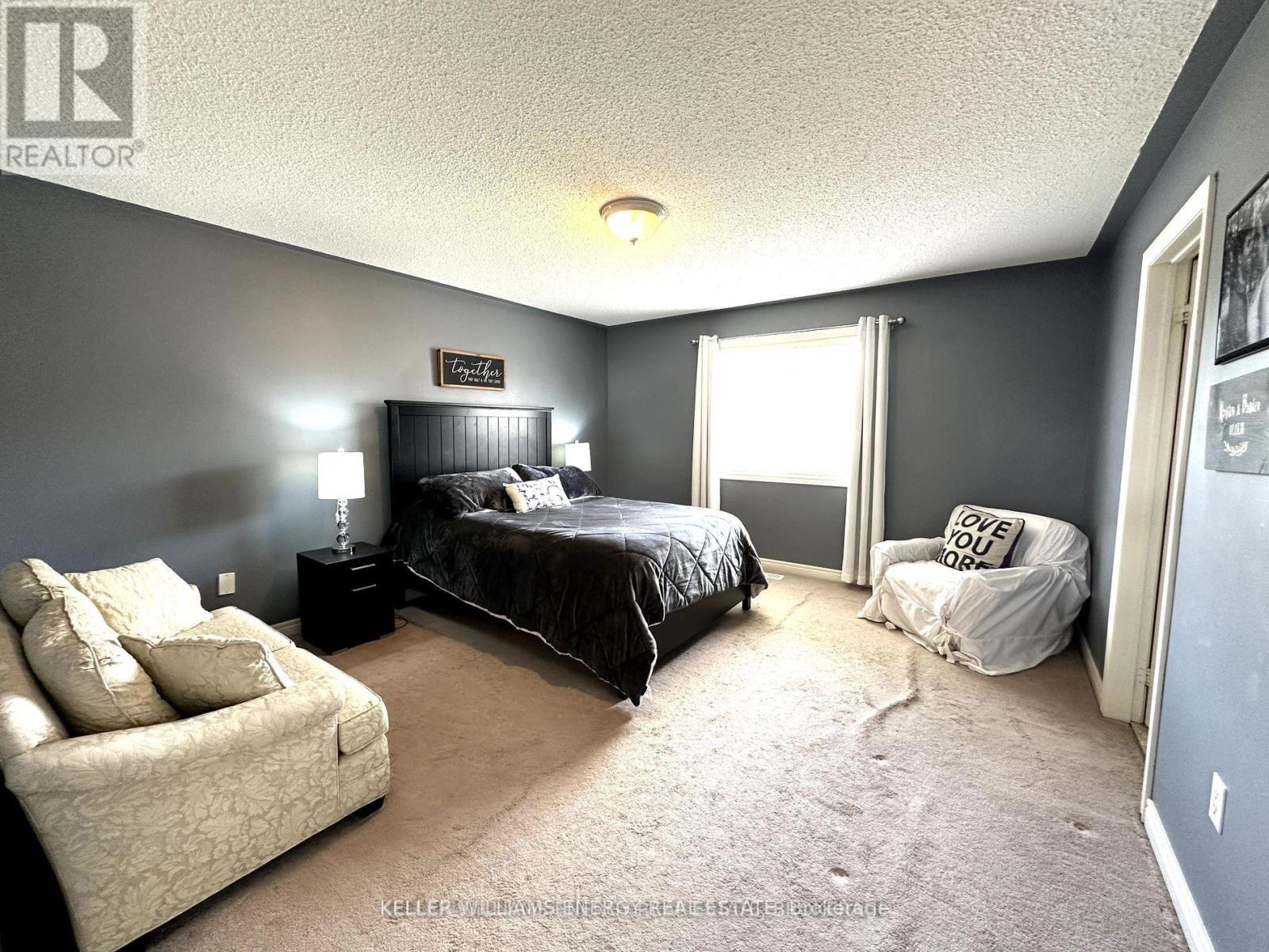 1733 Yardley Street, Oshawa, Ontario  L1K 0B4 - Photo 9 - E12430025