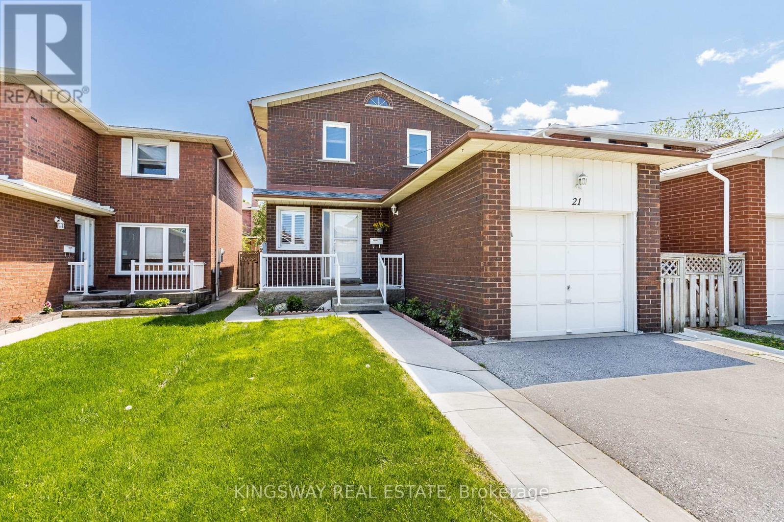 21 TRALEE STREET, Brampton, Ontario