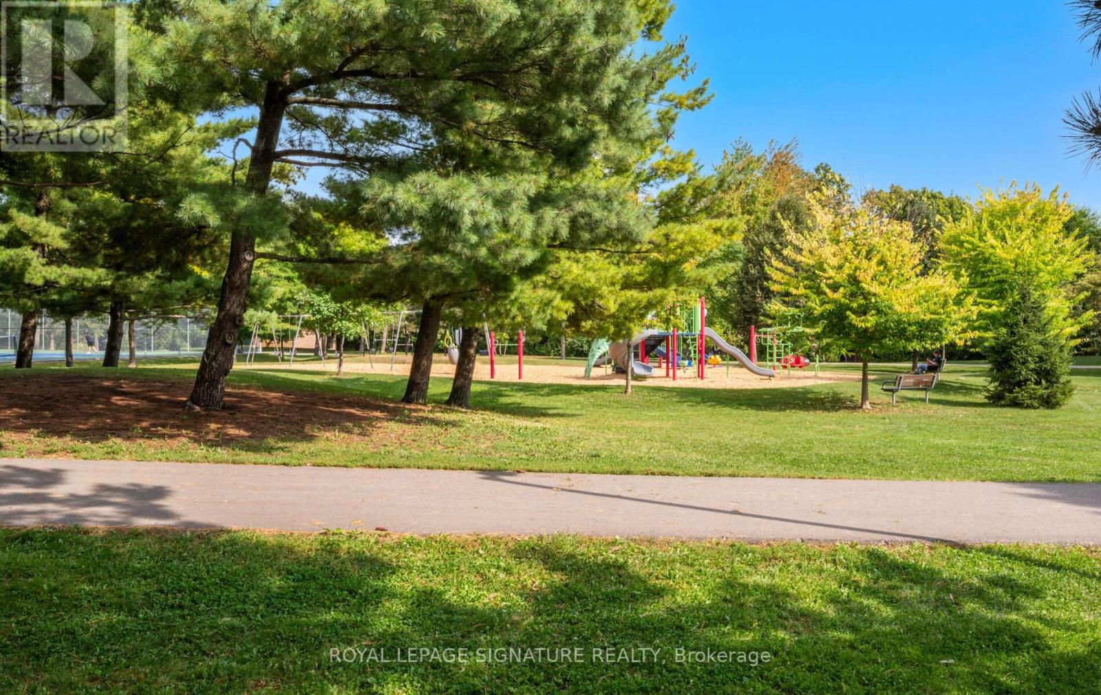 1005 - 2301 Derry Road W, Mississauga, Ontario  L5N 2R4 - Photo 38 - W12429982