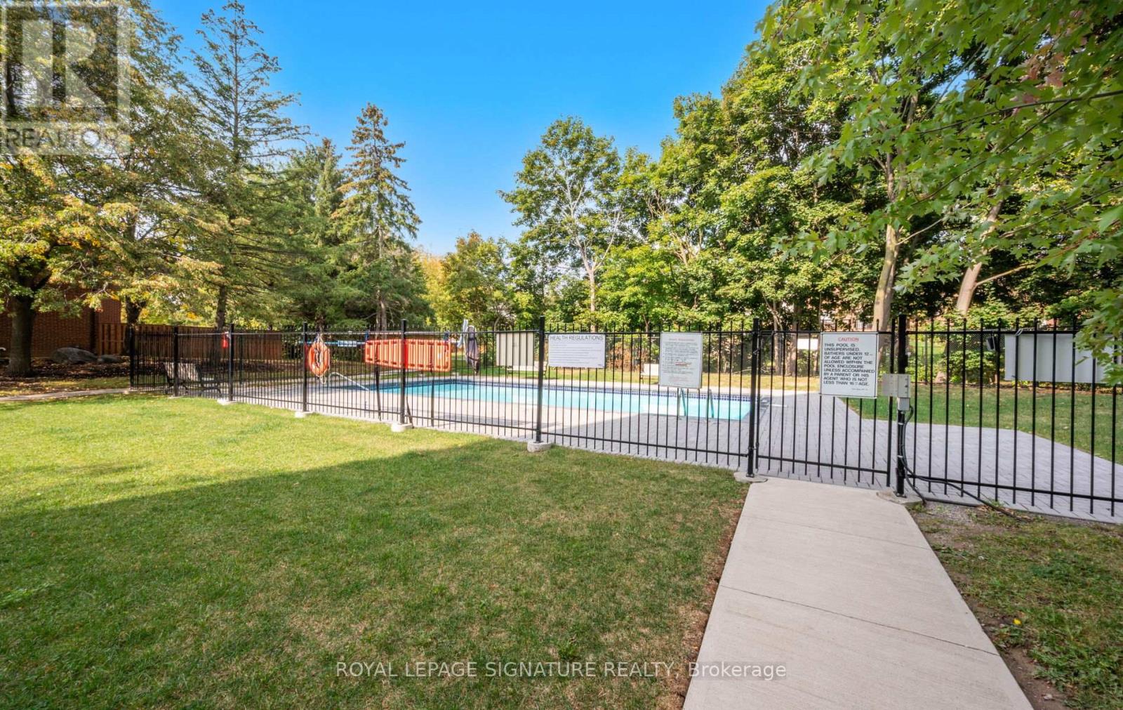 1005 - 2301 Derry Road W, Mississauga, Ontario  L5N 2R4 - Photo 40 - W12429982