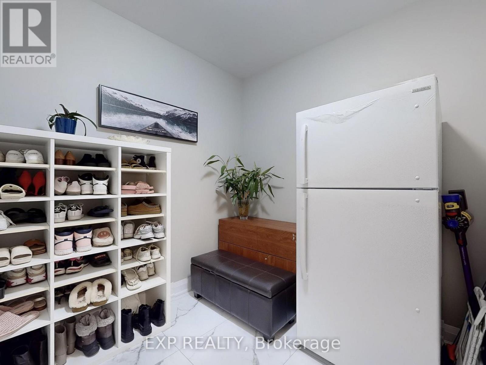59 Lipscott Drive, Caledon, Ontario  L7C 4K1 - Photo 16 - W12430016