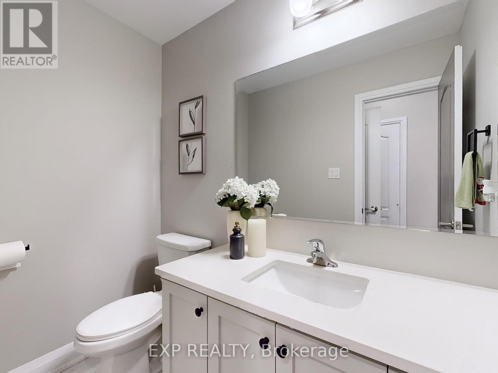59 Lipscott Drive, Caledon, Ontario  L7C 4K1 - Photo 17 - W12430016