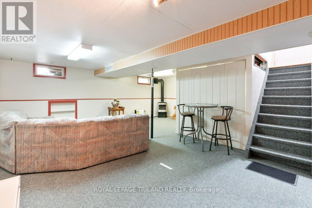 19 Paddon Street, St. Thomas, Ontario  N5R 5S8 - Photo 18 - X12415851