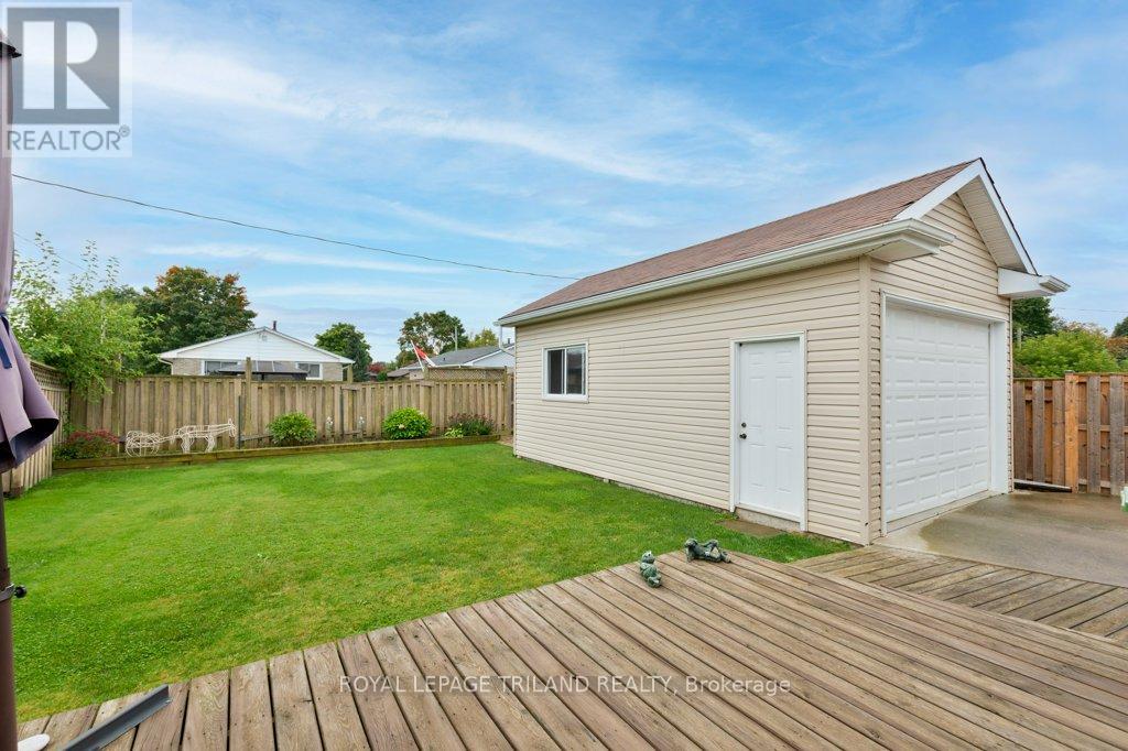 19 Paddon Street, St. Thomas, Ontario  N5R 5S8 - Photo 27 - X12415851