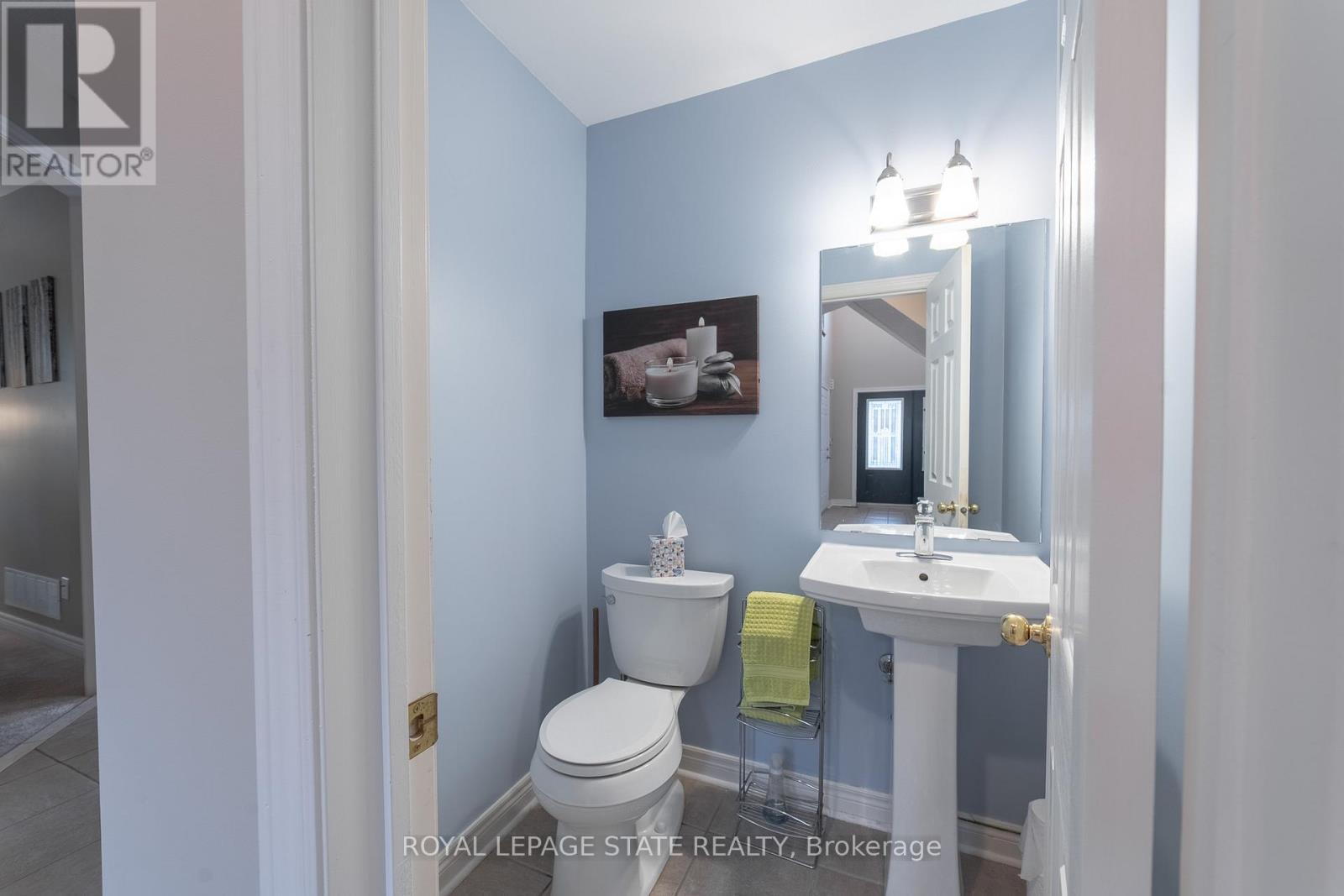 120 Sundial Crescent, Hamilton, Ontario  L9H 7R8 - Photo 22 - X12429972