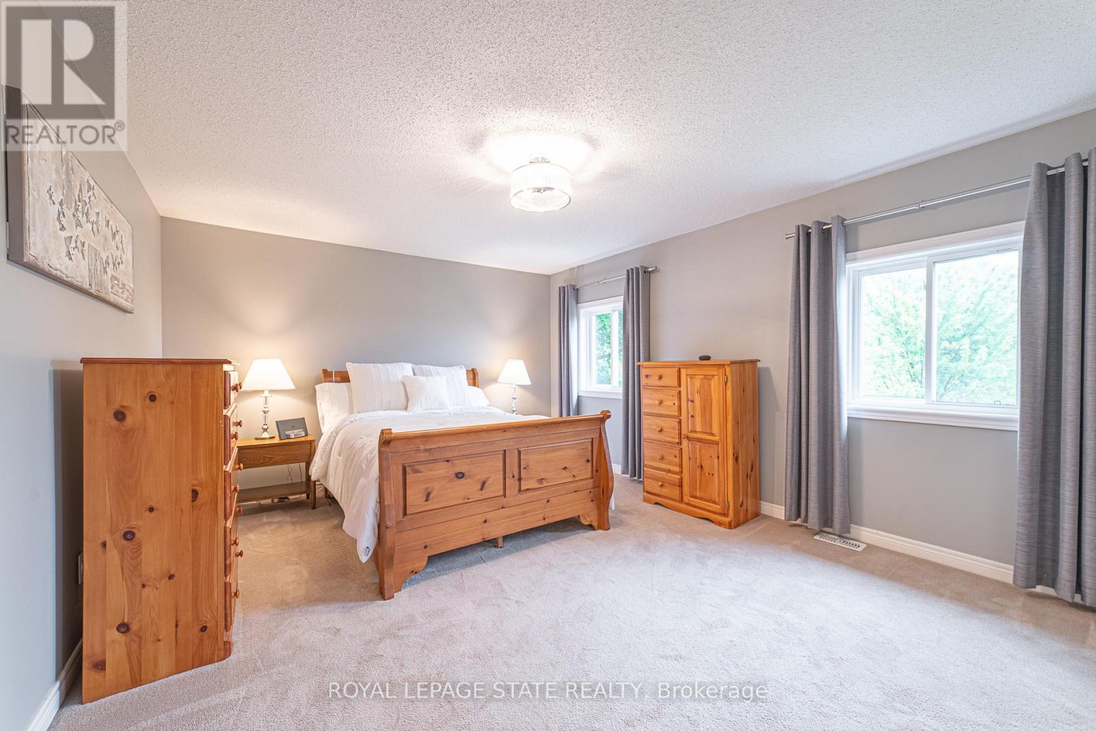 120 Sundial Crescent, Hamilton, Ontario  L9H 7R8 - Photo 29 - X12429972