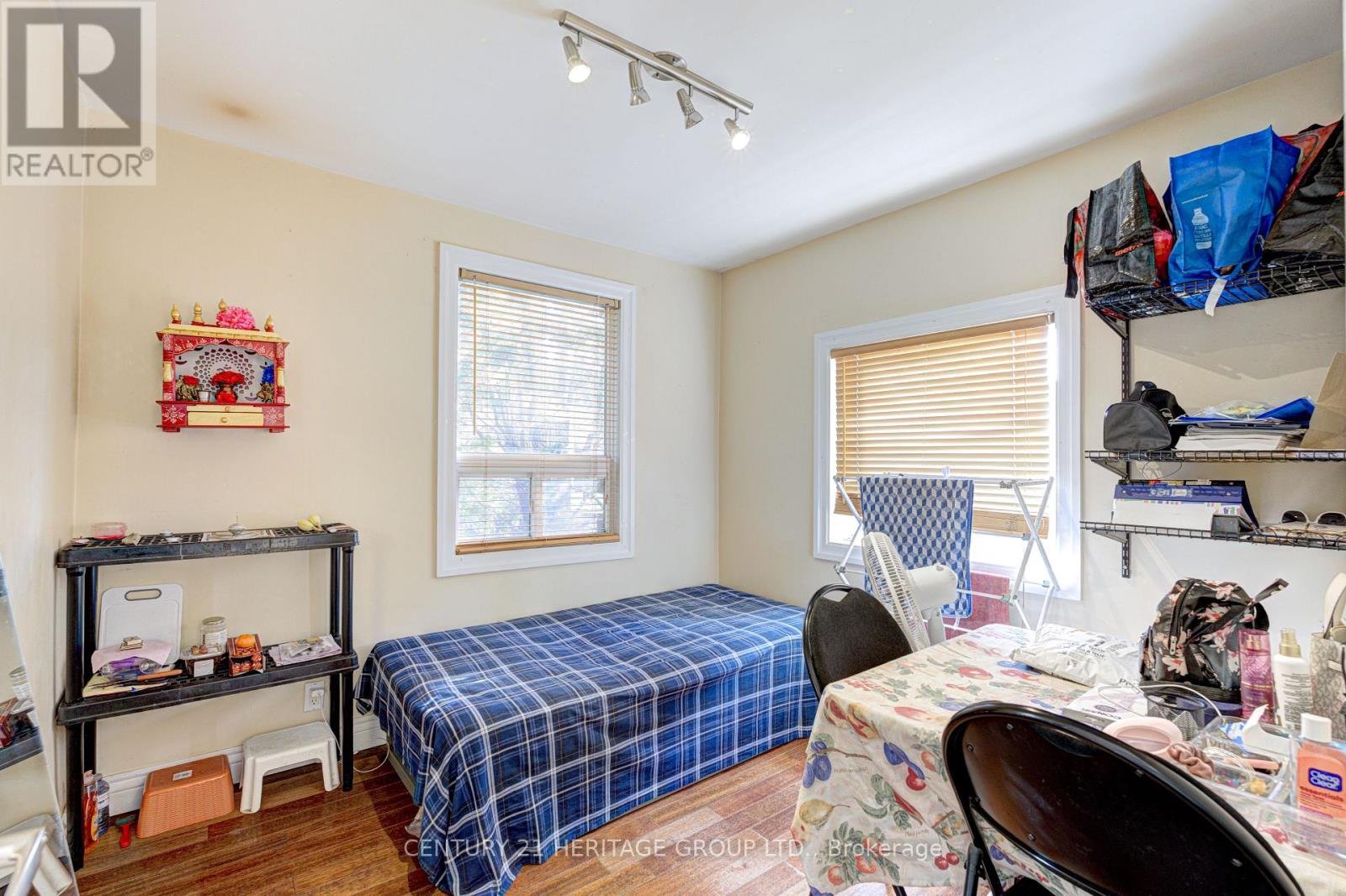 13 Cameron Avenue N, Hamilton, Ontario  L8H 4Y9 - Photo 13 - X12430000