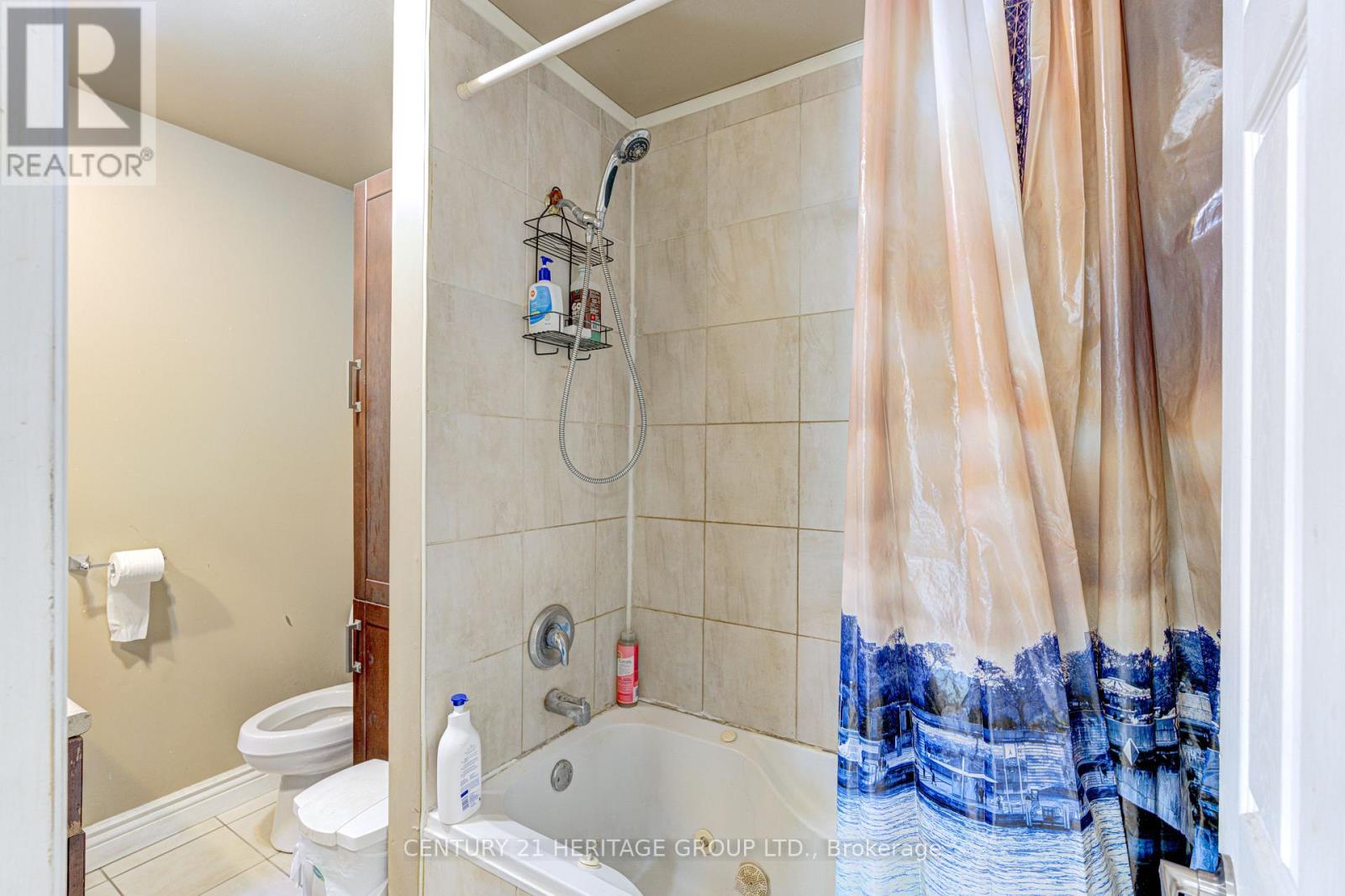 13 Cameron Avenue N, Hamilton, Ontario  L8H 4Y9 - Photo 8 - X12430000