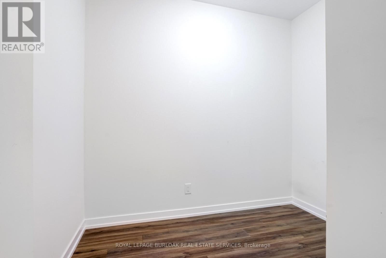 422 - 40 Esplanade Lane, Grimsby, Ontario  L3M 0G9 - Photo 15 - X12430004