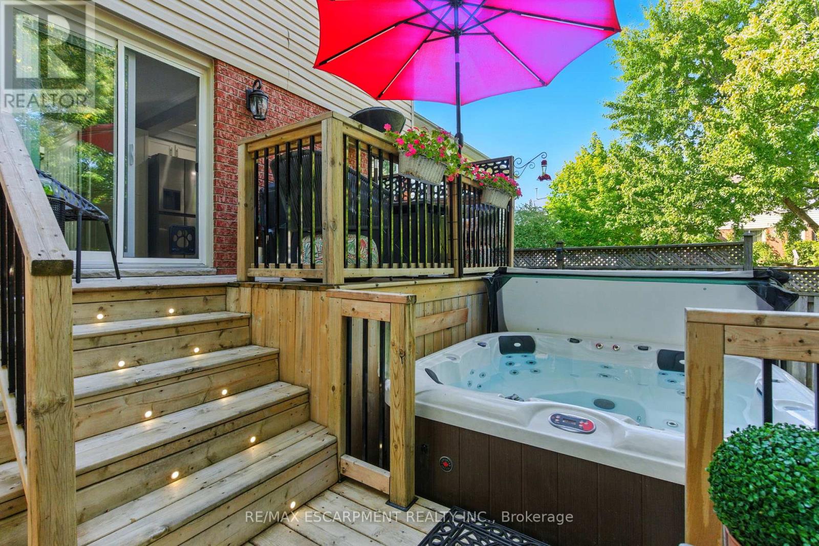 36 Pinecreek Road, Hamilton, Ontario  L0R 2H5 - Photo 45 - X12430007