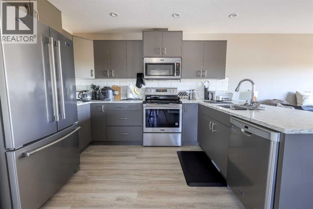5111, 53 Street, Rocky Mountain House, Alberta  T4T 1E4 - Photo 3 - A2213865