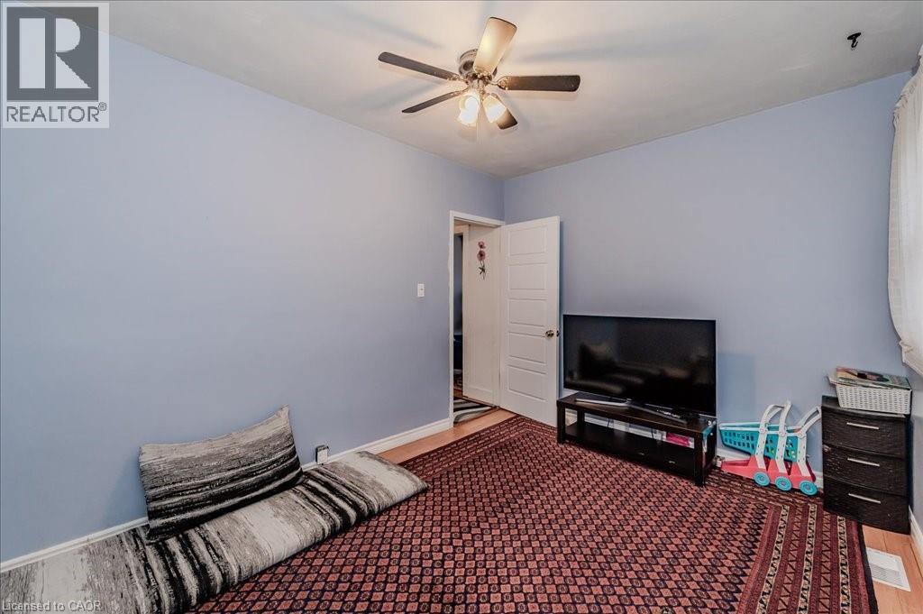 478 Greenfield Avenue, Kitchener, Ontario  N2C 1G1 - Photo 9 - 40770449