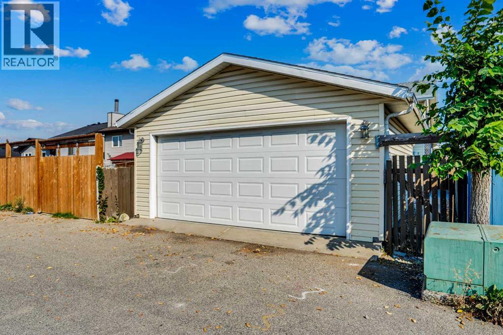 20 Tararidge Close Ne, Calgary, Alberta  t3j 2p7 - Photo 4 - A2260250