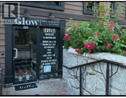 225 2063 LAKE PLACID ROAD, Whistler, British Columbia