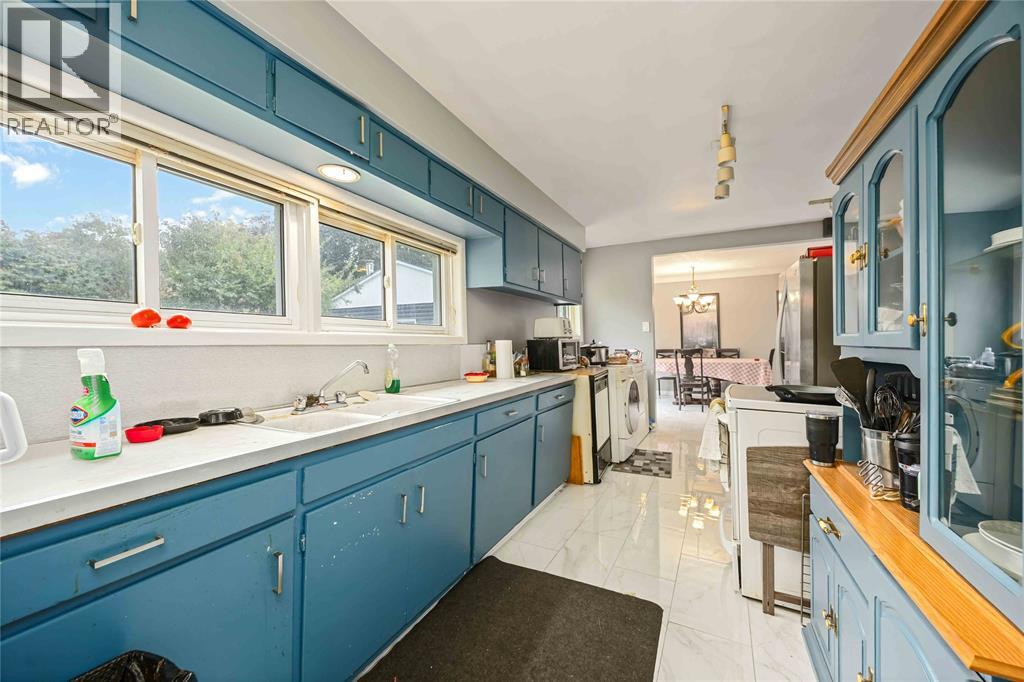 910 Charlesworth Street, Sarnia, Ontario  N7V 2S2 - Photo 14 - 25024296