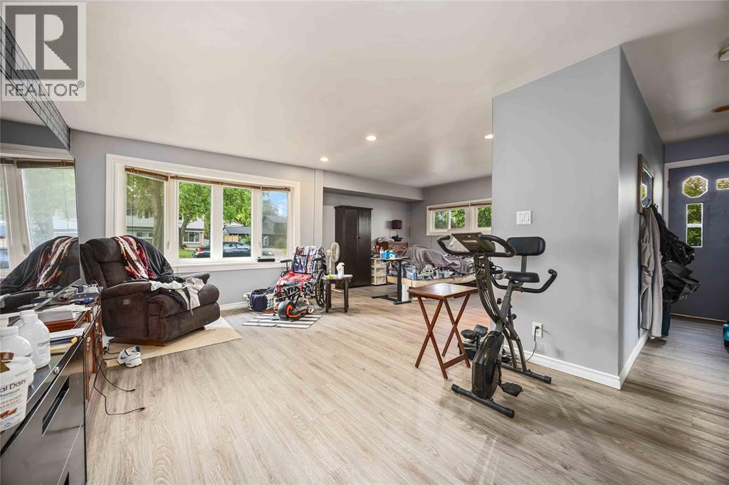 910 Charlesworth Street, Sarnia, Ontario  N7V 2S2 - Photo 16 - 25024296