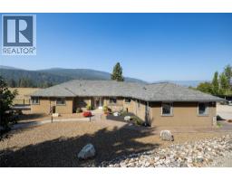 1258 Round Lake Road, spallumcheen, British Columbia