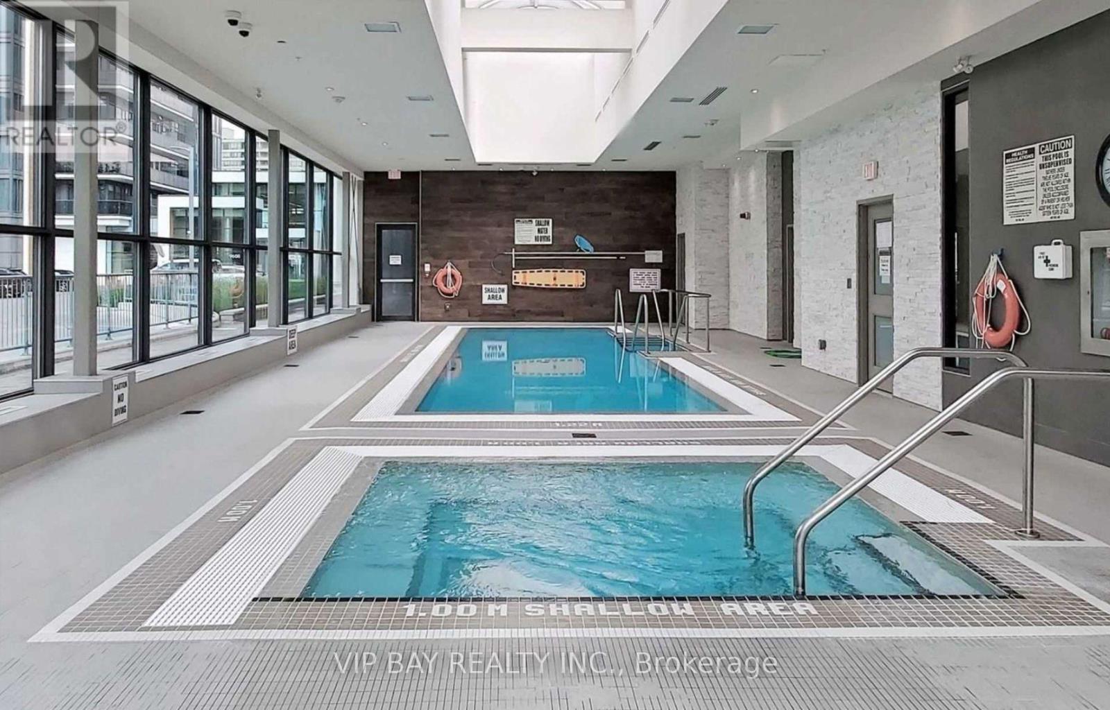 1608 - 9618 Yonge Street, Richmond Hill, Ontario  L4C 0X5 - Photo 28 - N12430021