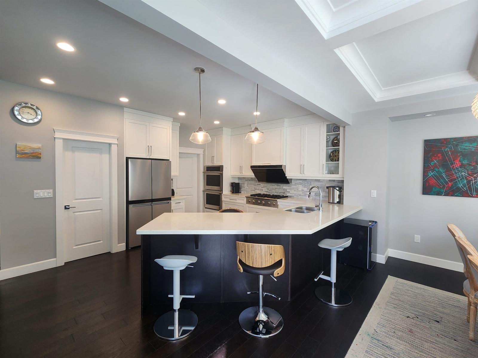 16412 26b Avenue, Surrey, British Columbia  V3S 0E2 - Photo 6 - R3052273