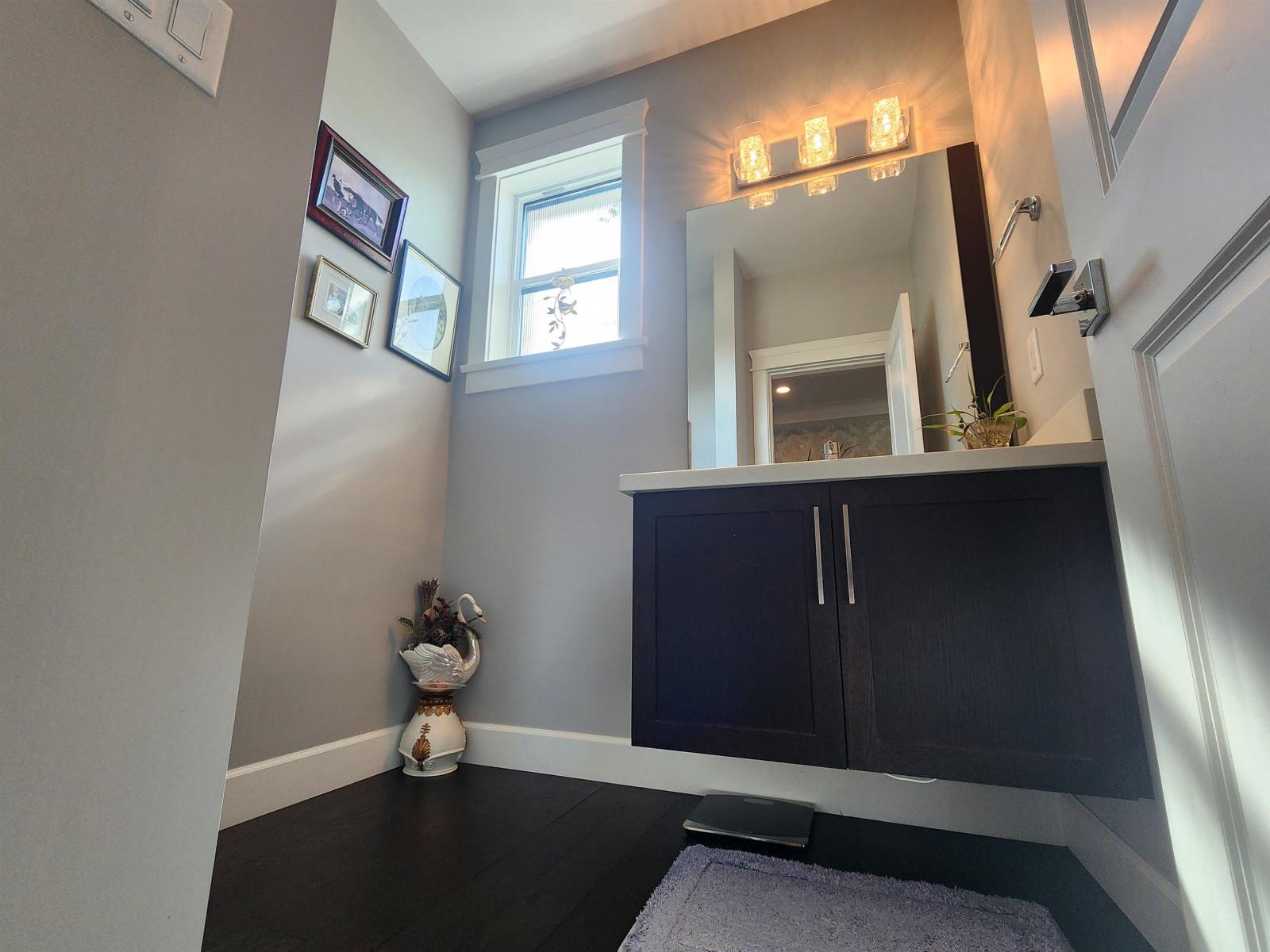 16412 26b Avenue, Surrey, British Columbia  V3S 0E2 - Photo 11 - R3052273