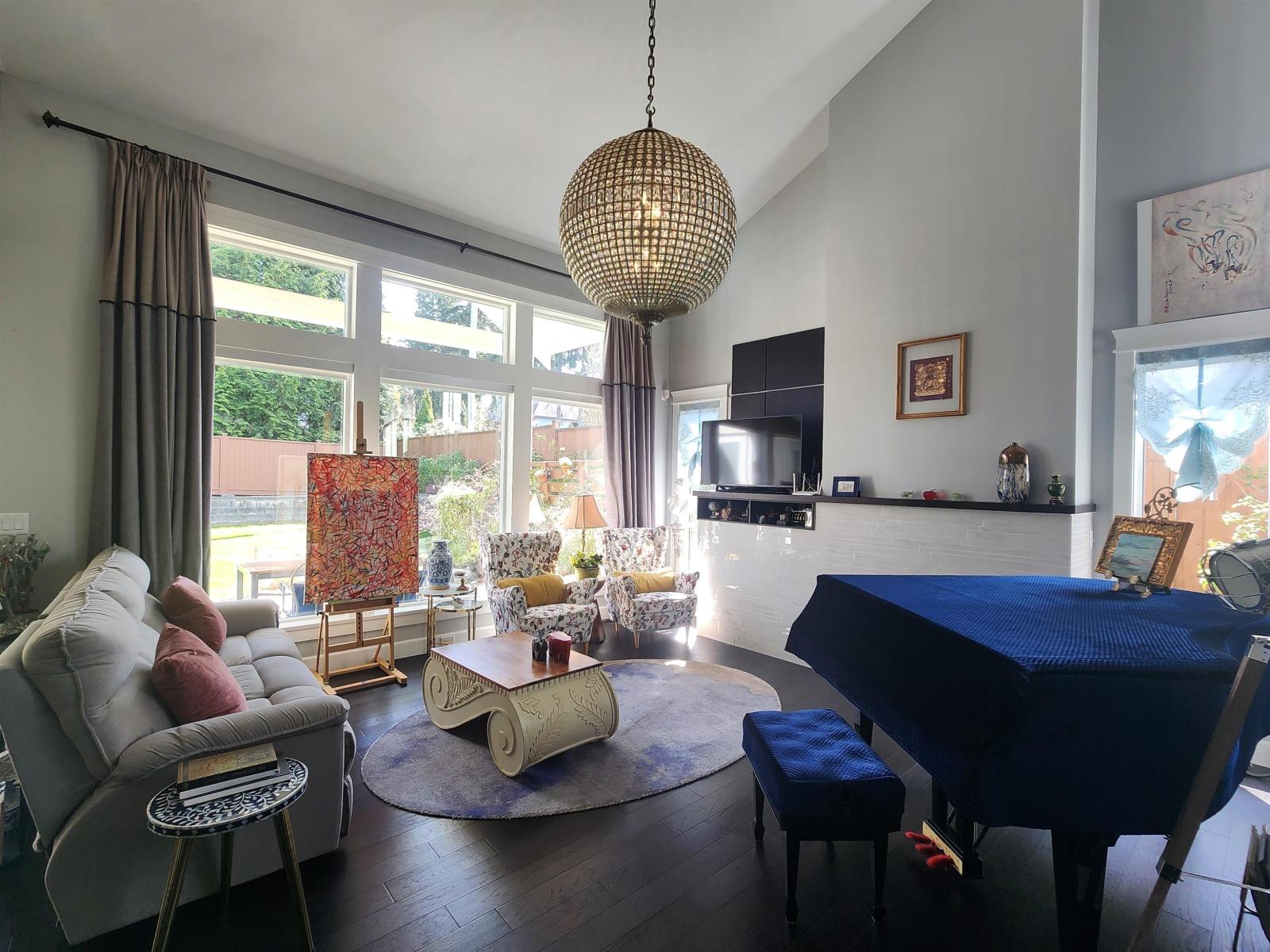 16412 26b Avenue, Surrey, British Columbia  V3S 0E2 - Photo 4 - R3052273