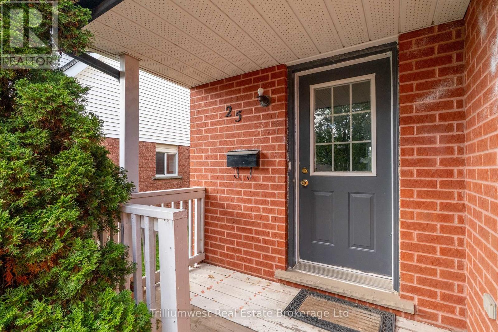 25 Sidney Crescent, Guelph, Ontario  N1G 4V1 - Photo 3 - X12430065