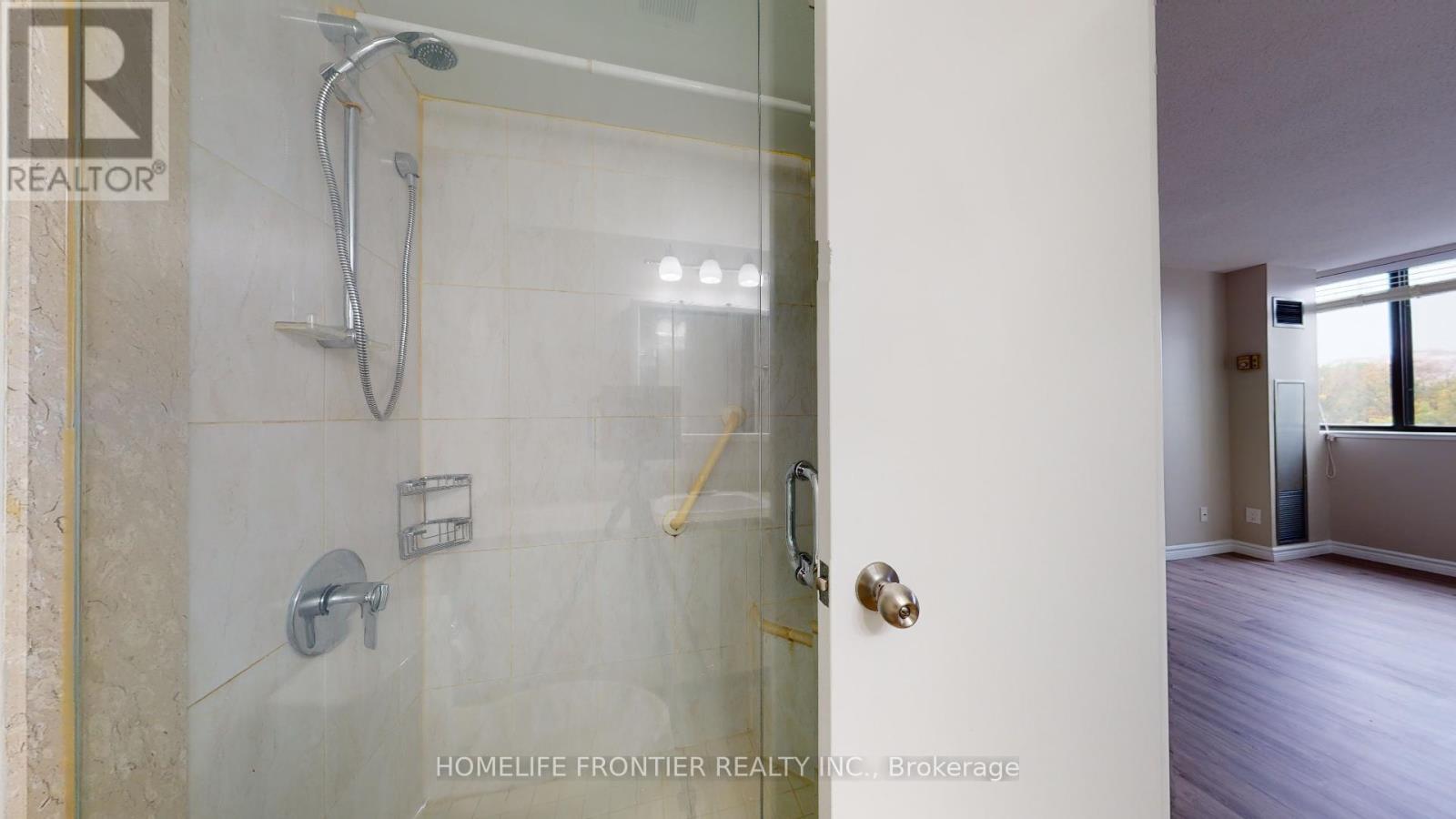 605 - 200 Robert Speck Parkway, Mississauga, Ontario  L4Z 1S3 - Photo 13 - W12430026