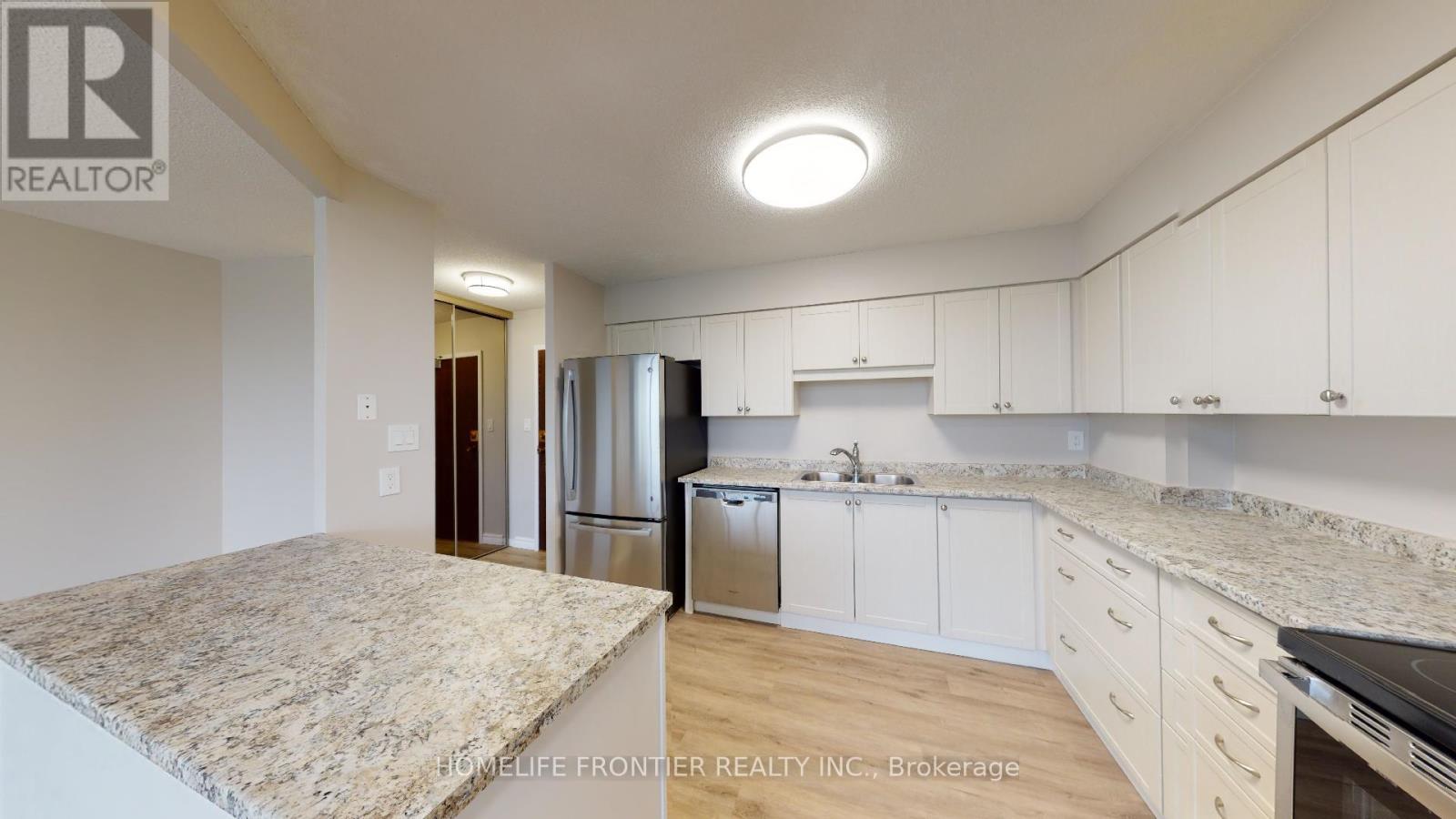 605 - 200 Robert Speck Parkway, Mississauga, Ontario  L4Z 1S3 - Photo 7 - W12430026