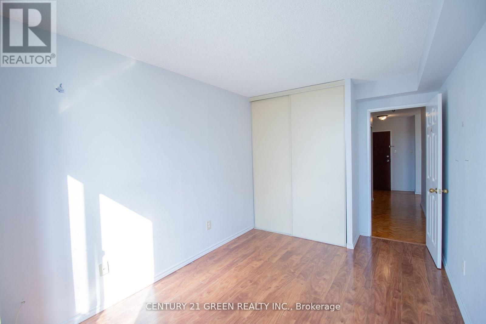 706 - 5 Lisa Street, Brampton, Ontario  L6T 4T4 - Photo 22 - W12430029