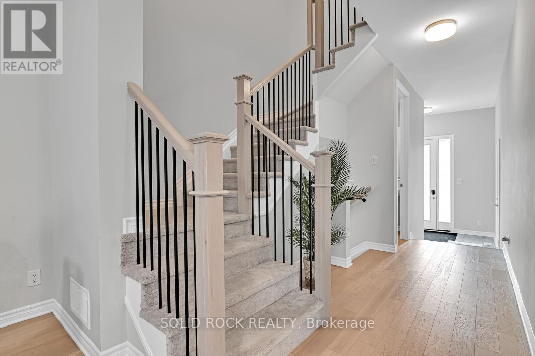 39 Jargeau Road, Ottawa, Ontario  K1W 0S7 - Photo 5 - N12430055