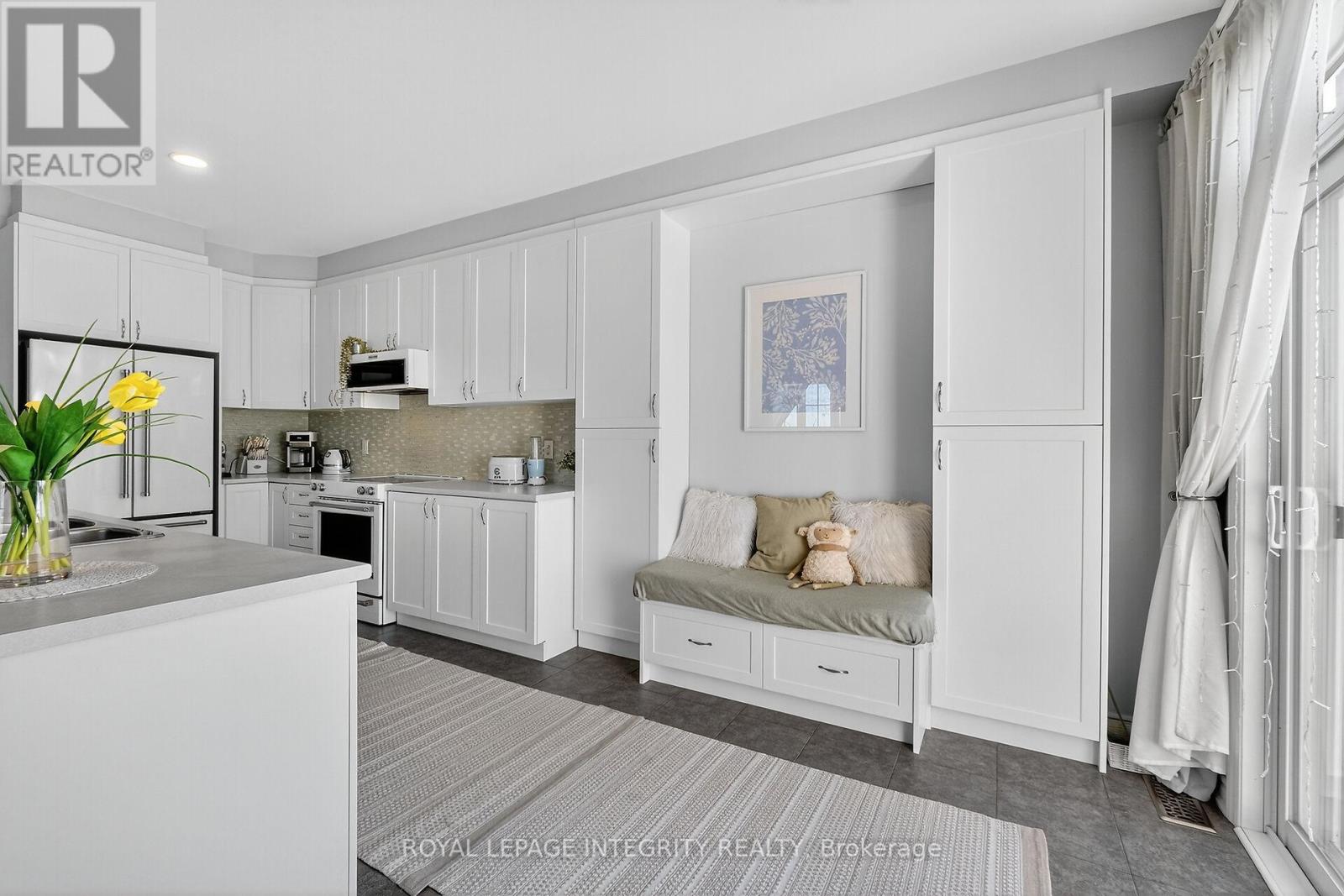 1112 Apolune Street, Ottawa, Ontario  K2J 6N8 - Photo 21 - X12430057