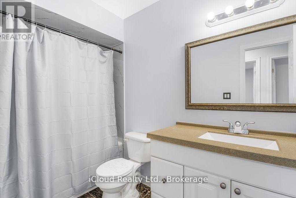 260 St Augustine Drive, St. Catharines, Ontario  L2P 3P8 - Photo 13 - X12430031