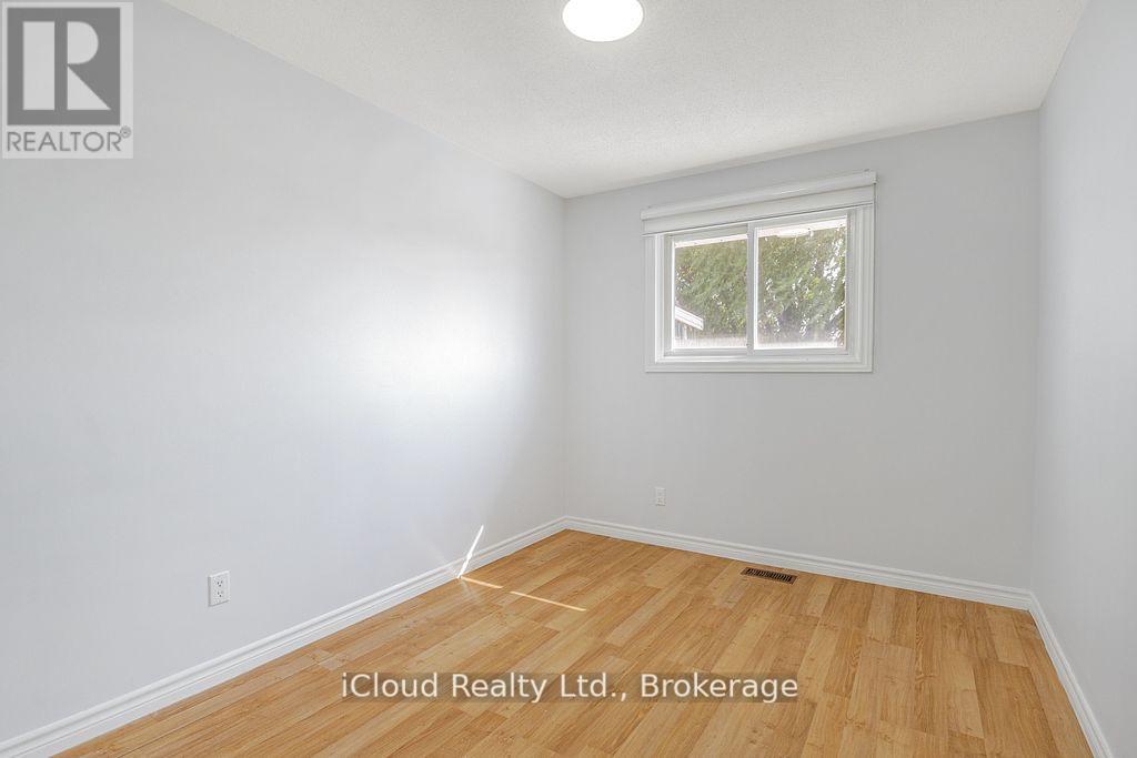 260 St Augustine Drive, St. Catharines, Ontario  L2P 3P8 - Photo 17 - X12430031