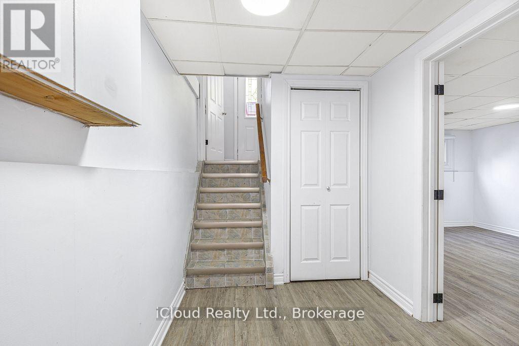 260 St Augustine Drive, St. Catharines, Ontario  L2P 3P8 - Photo 20 - X12430031