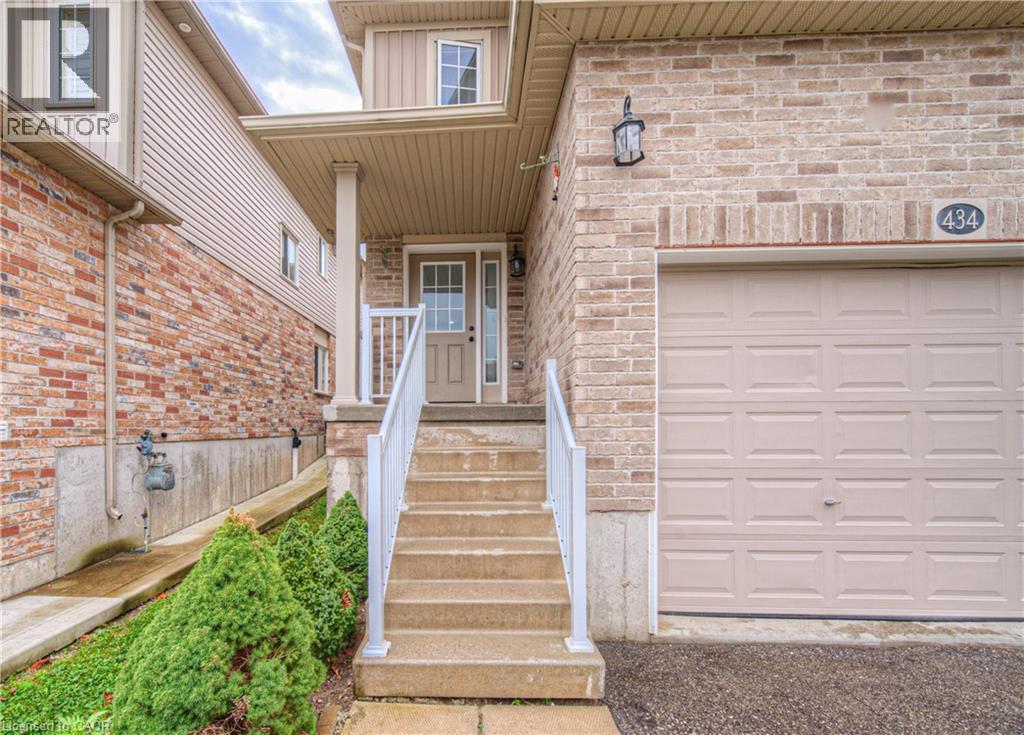 434 Woodbine Avenue, Kitchener, Ontario  N2R 0A6 - Photo 4 - 40774089