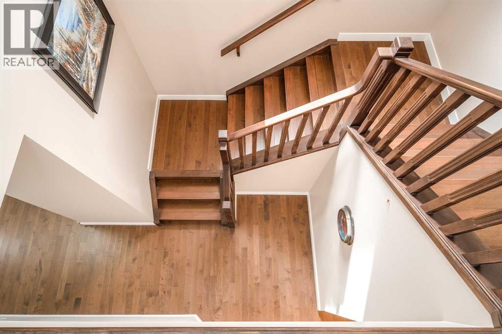 767 Shawnee Drive Sw, Calgary, Alberta  T2Y 1V6 - Photo 18 - A2258396