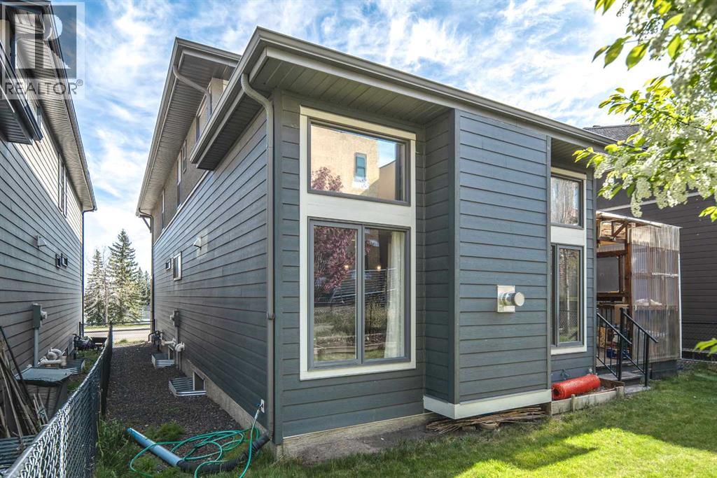 767 Shawnee Drive Sw, Calgary, Alberta  T2Y 1V6 - Photo 38 - A2258396