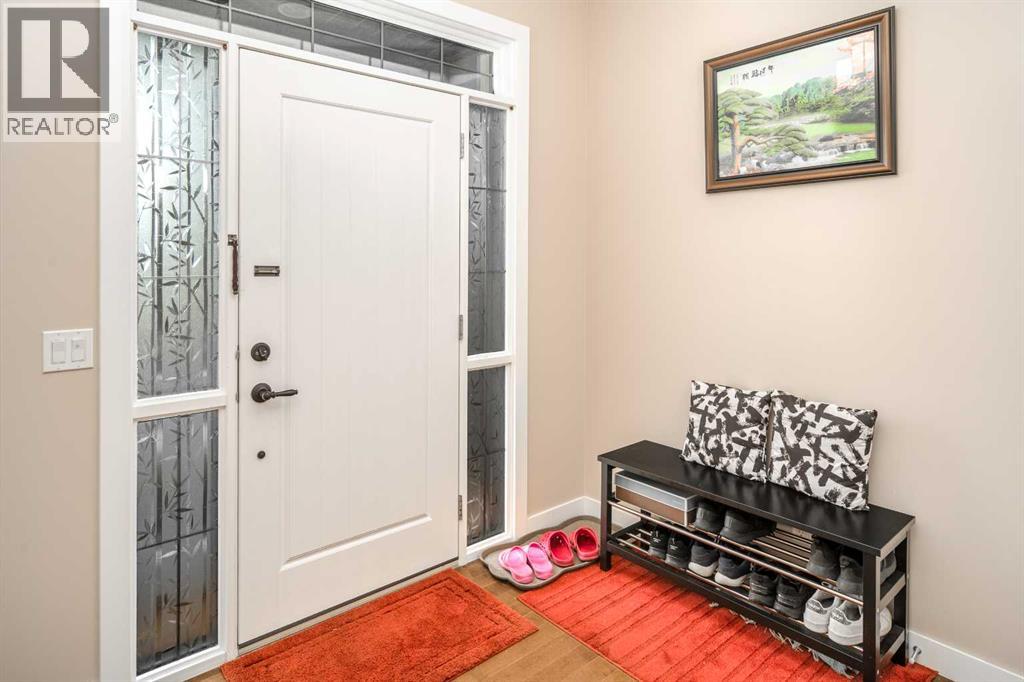 767 Shawnee Drive Sw, Calgary, Alberta  T2Y 1V6 - Photo 14 - A2258396